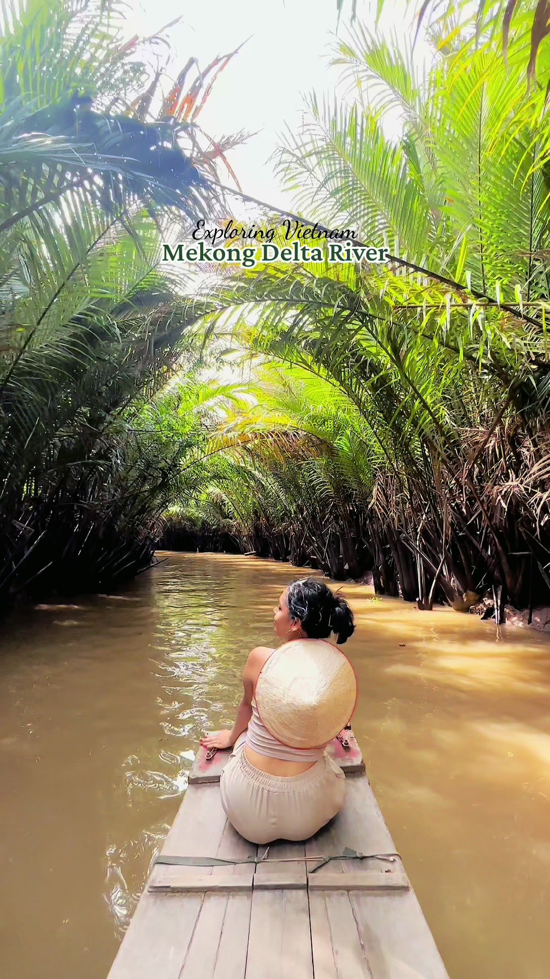Exploring southern Vietnam 🚤🌾  🪷 Mekong Delta River  Unique floating markets , islands & scenic riverscape.  Very different vibe from the busy city of Hanoi and Ho Chi Minh 🍃🌿 Mekong Delta is a journey into rural bliss! ✨ such a unique experience here at Vietnam.  #mekongdelta #mekongdeltariver #explorevietnam #visitvietnam #asiatravel #fyp 
