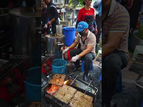The best bun cha restaurant in Hanoi - Vietnamese Street Food
