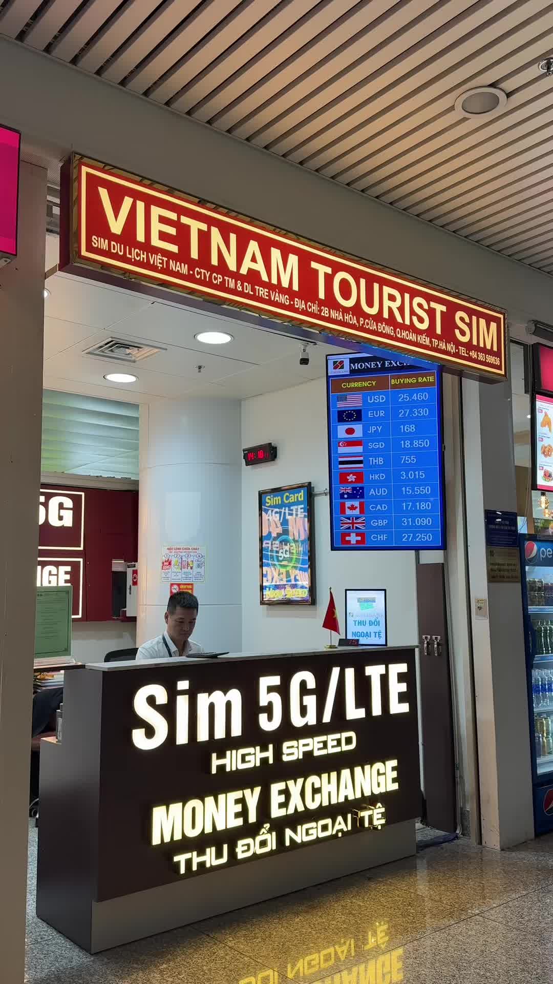 Millionaire tayo sa Vietnam. Visit Vietnam Tourist Sim for Simcard pick up via Klook. You can also exchange money very good ang rate nila.  Location :  📍2F ng Noi Bai International Airport  Look for Sir Kenny.  He can also understand English.   #vietnam #moneyexchangevietnam #moneyexchange #traveltiktok  #fyp #moneyvietnam #MillionaireVietnam 
