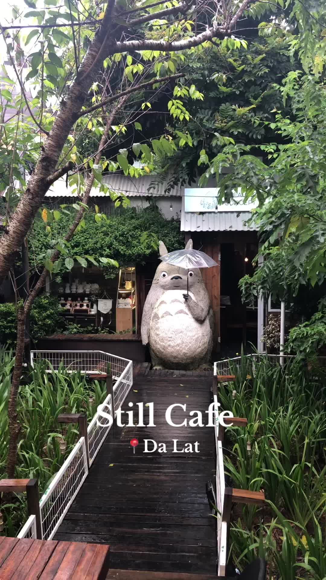 Cafeter&iacute;a monisima ambientada en studio ghibli 🌱, Da Lat  Vietnam . . #southeastasia #dalat #studioghibli #totoro #traveltiktok #vietnamthingstodo 