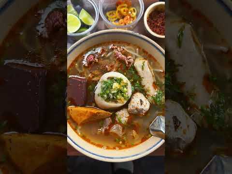 Vietnam&rsquo;s Most Flavorful Soup - Bun Bo Hue!