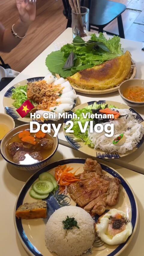 Day 2 Vlog in Ho Chi Minh! 🇻🇳 Went to Cafe Apartment, Book Street 🔖 plus lots of eating 🥗🍴 and shopping 🛍️ #vietnam #hochiminh #saigon #travel 