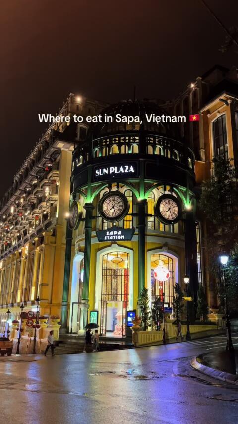 Where to eat in Sapa, Vietnam 🇻🇳 📍 Street Pizza Highly recommend: &bull; Bolognese pasta &mdash; authentic Italian taste, rich tomato base, 10/10 &bull; Pepperoni pizza &mdash; also 10/10 ⭐️ The pizza dough was so soft and cooked to perfection!  Soft inside but with that right rustic bite. 😌 The seafood spaghetti was just so so&hellip; pasta was cooked al dente tho, which I appreciate. I forgot the exact name of the rice meal dish, but their rice meals are big servings and super sulit. Save this if you&rsquo;re visiting Sapa! &hearts;️ #s#sapavietnamv#vietnamtravelf#foodfindst#traveltipswheninsapa 