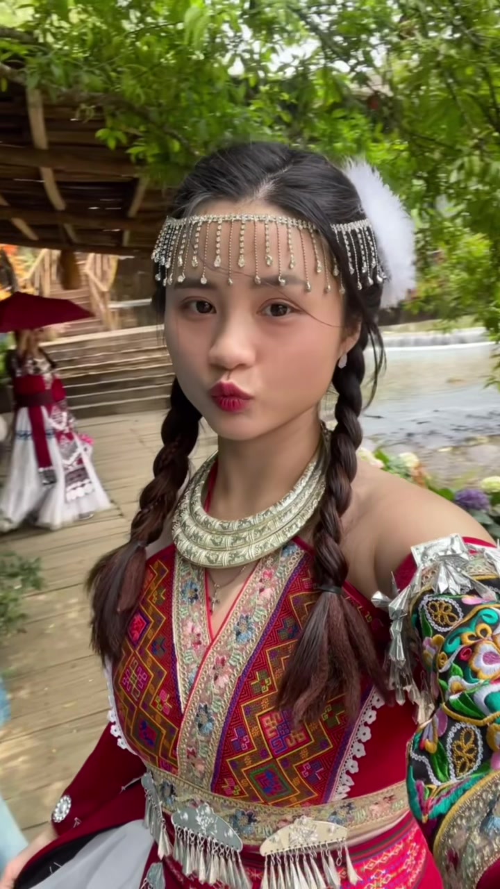 this is your sign to go to Cat Cat Village, Sapa Vietnam in 2025 🇻🇳 #catcatvillage #catcatvillagesapa #catcatvillagevietnam #sapa #sapavietnam #vietnam #catcatvillage2025 #traveltok 
