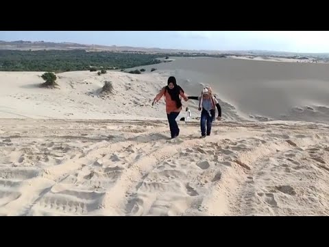 THE SAND DUNES IN MUI NE, VIETNAM #shorts