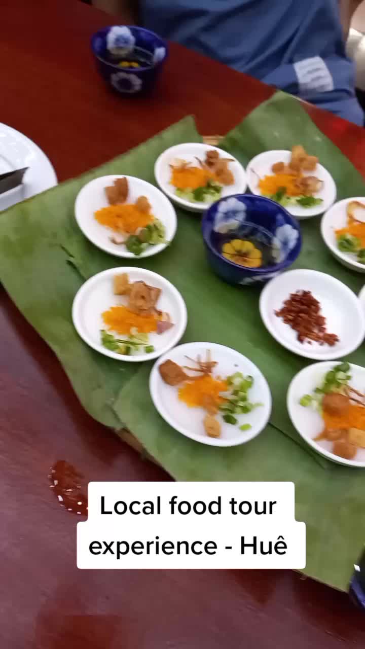 BEST food tour I've ever done, trying the local foods to Hu&ecirc;. All thanks to Linh! #hue #Vietnam #travel #adventure #fyp 