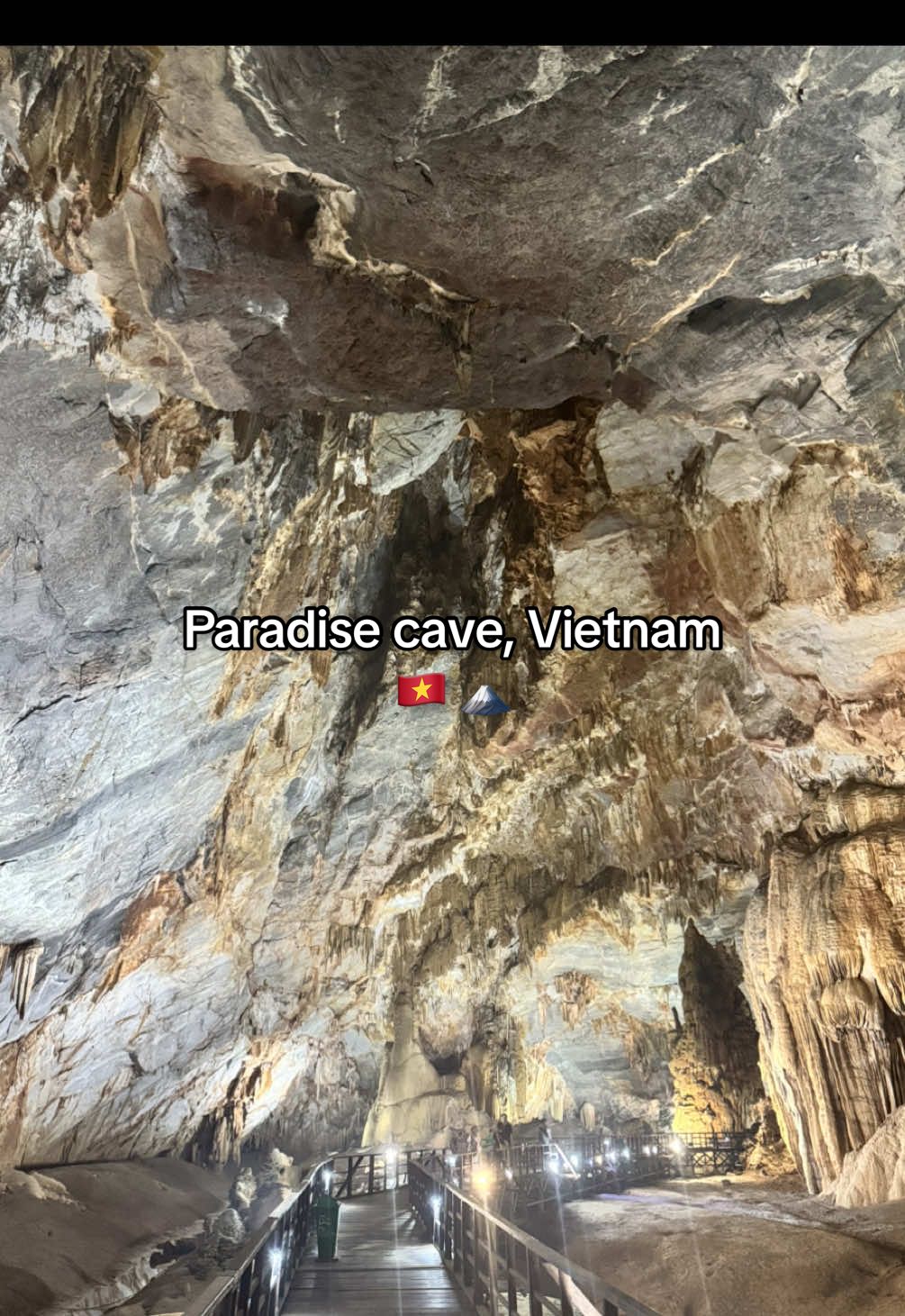 📍Phong Nha, Vietnam  This 31km cave only discovered in 2005 is DEFINITELY worth the visit! 🗻 #vietnam #phongnha #thingstodo #seasia #backpacking #traveltiktok #fyp #traveltok #travel #cave 