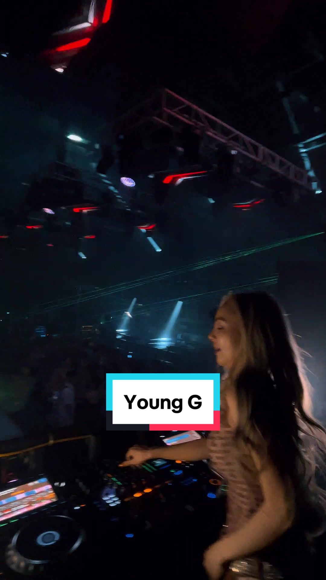 Young G #hclub #nightclubhalong #dstgr #halong #baichayhalong #dancer #baichayhalong #barhalong #barhalong #baichayhalong #dancer #hclubhalong Hạ Long, Hạ Long Club, B&atilde;i Ch&aacute;y