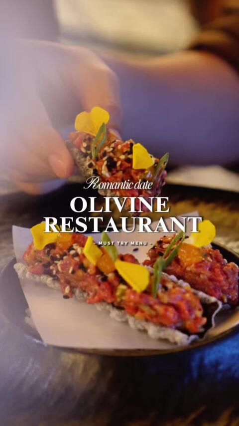 Th&ecirc;m 1 địa điểm hẹn h&ograve; l&atilde;ng mạn tr&ecirc;n phố cổ, khung cảnh như ở Ch&acirc;u &Acirc;u 📍Olivine Restaurant - Tầng 11 Peridot Grand Luxury Boutique Hotel,  33 Đường Th&agrave;nh, HN #reviewanngon #ancungtiktok #learnontiktok #betupe 