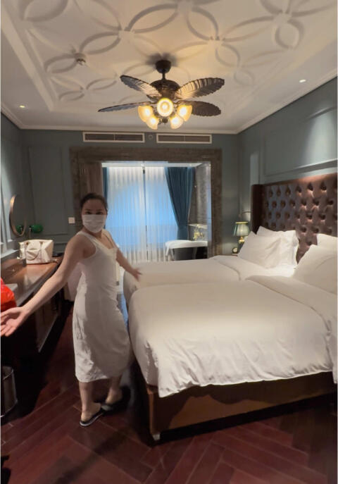 Room tour at Hanoi . Late upload 😂#peridotgrandluxuryboutiquehotel #vietnam #hanoi #5starhotel 