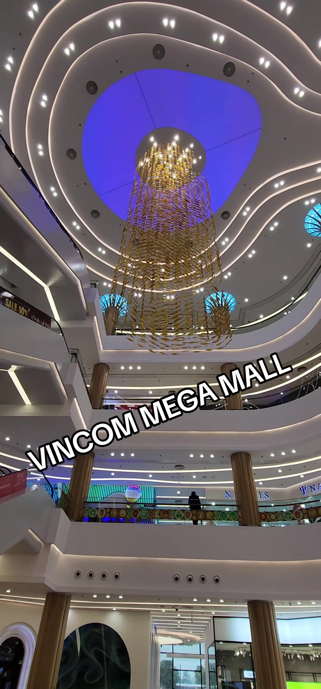 Vincom Mega Mall Hanoi Vietnam #vincom #hanoi #modernhanoi #newhanoi #hanoivietnam #hellohanoi #vietnam @vinhomesoceanpark #oceanpark #oceanparkhanoi @vincommegamall 