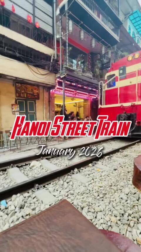 Hanoi street train January 2026 #hanoitrain #hanoi 