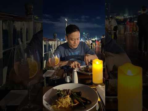 Romantic dinner cruise on Saigon river - Ăn tối l&atilde;ng mạn tr&ecirc;n s&ocirc;ng S&agrave;i G&ograve;n
