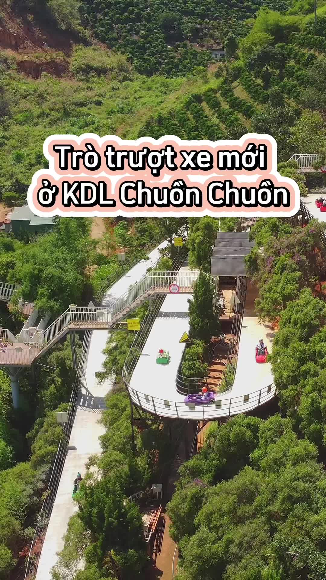 Qua b&ecirc;n đ&acirc;y chơi đỡ xếp h&agrave;ng chen ch&uacute;c nha mọi người #dalat #nhanphepha #diemdulichchuonchuon #truotphaodalat 