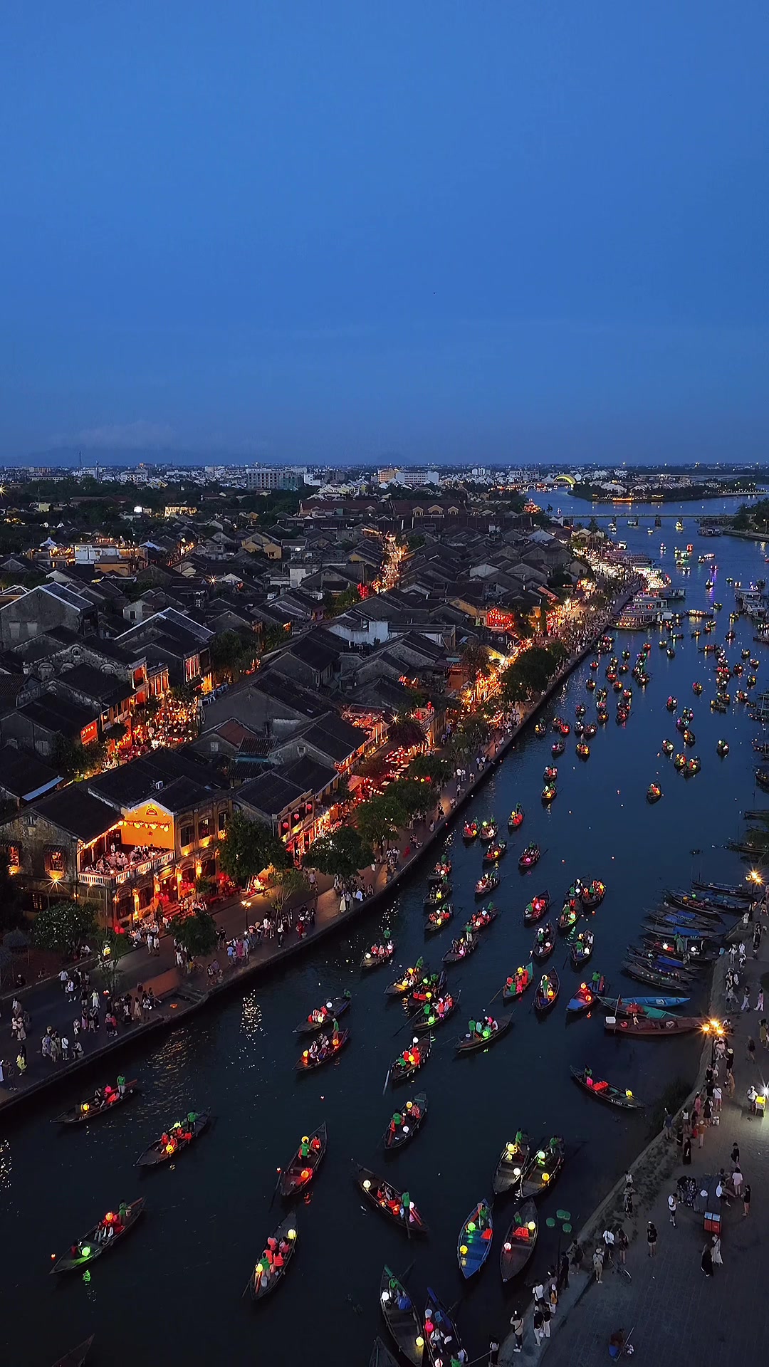Lung linh Hội An về đ&ecirc;m #reviewhoian #danang #xuhuong #travel #photography 