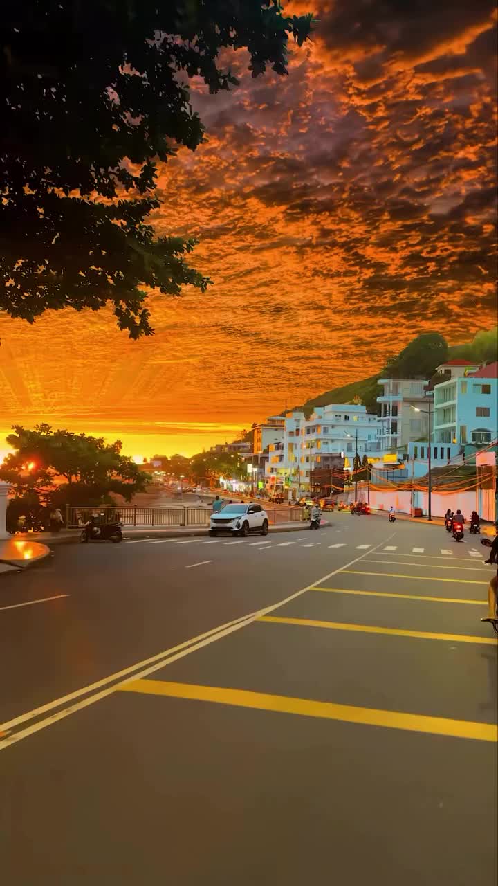 Bạn đ&atilde; ngắm ho&agrave;ng h&ocirc;n tại đ&acirc;y chưa? #vungtau #hoanghon #travel 