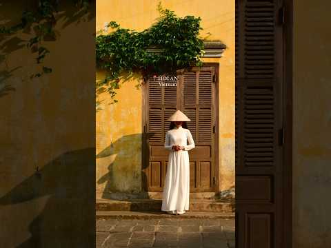 🤯 Same place BUT two seasons : Hoi An Sunny vs. Flooding🇻🇳☀️🌧️   - #vietnam  #shorts #travel