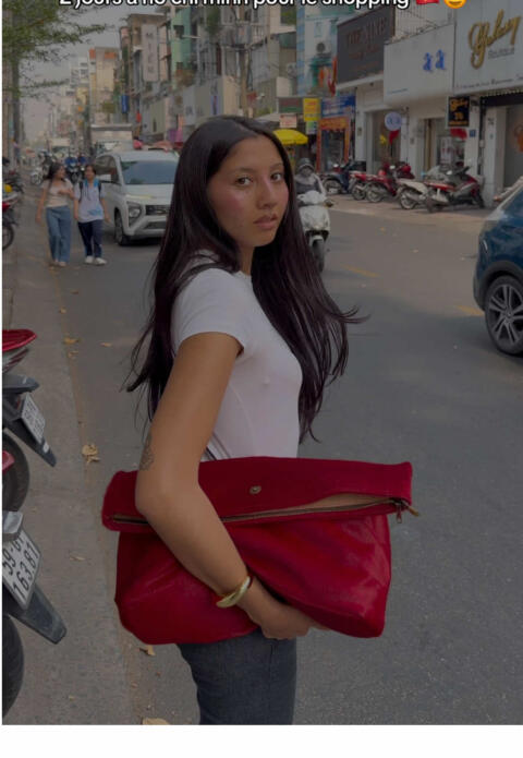 Desolayyy a ho chi minh le niveau est au dessus !! Vous voulez un haul ? 🇻🇳😍 #vietnam