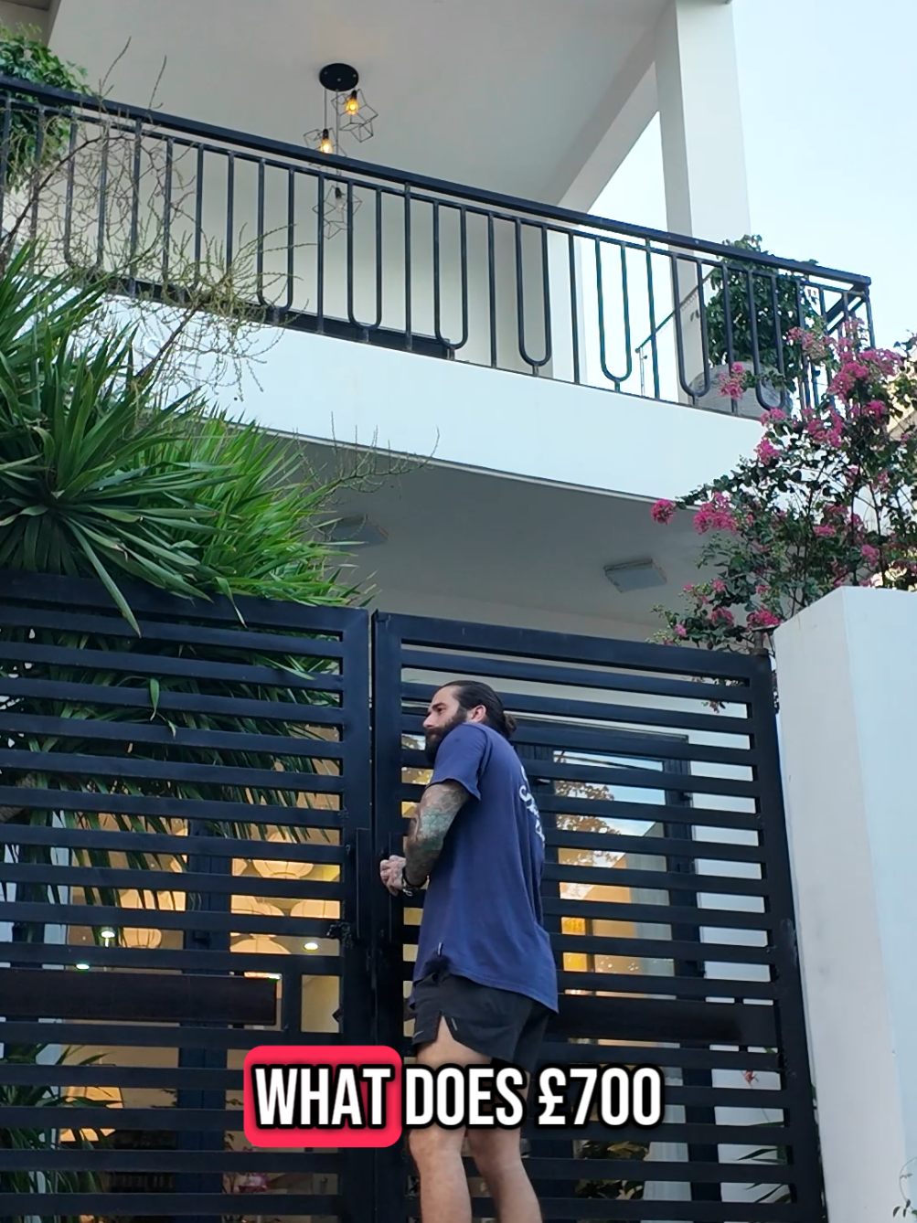 We have left London for Vietnam and this is what &pound;700 a month gets you in Da Nang. This place is absolutely amazing and we love this area in Son Tra! I couldn't be happier with it 😁🤙  #travel #travelling #vietnam #london #DaNang #digitalnomad #coach #lifestyle #couple 