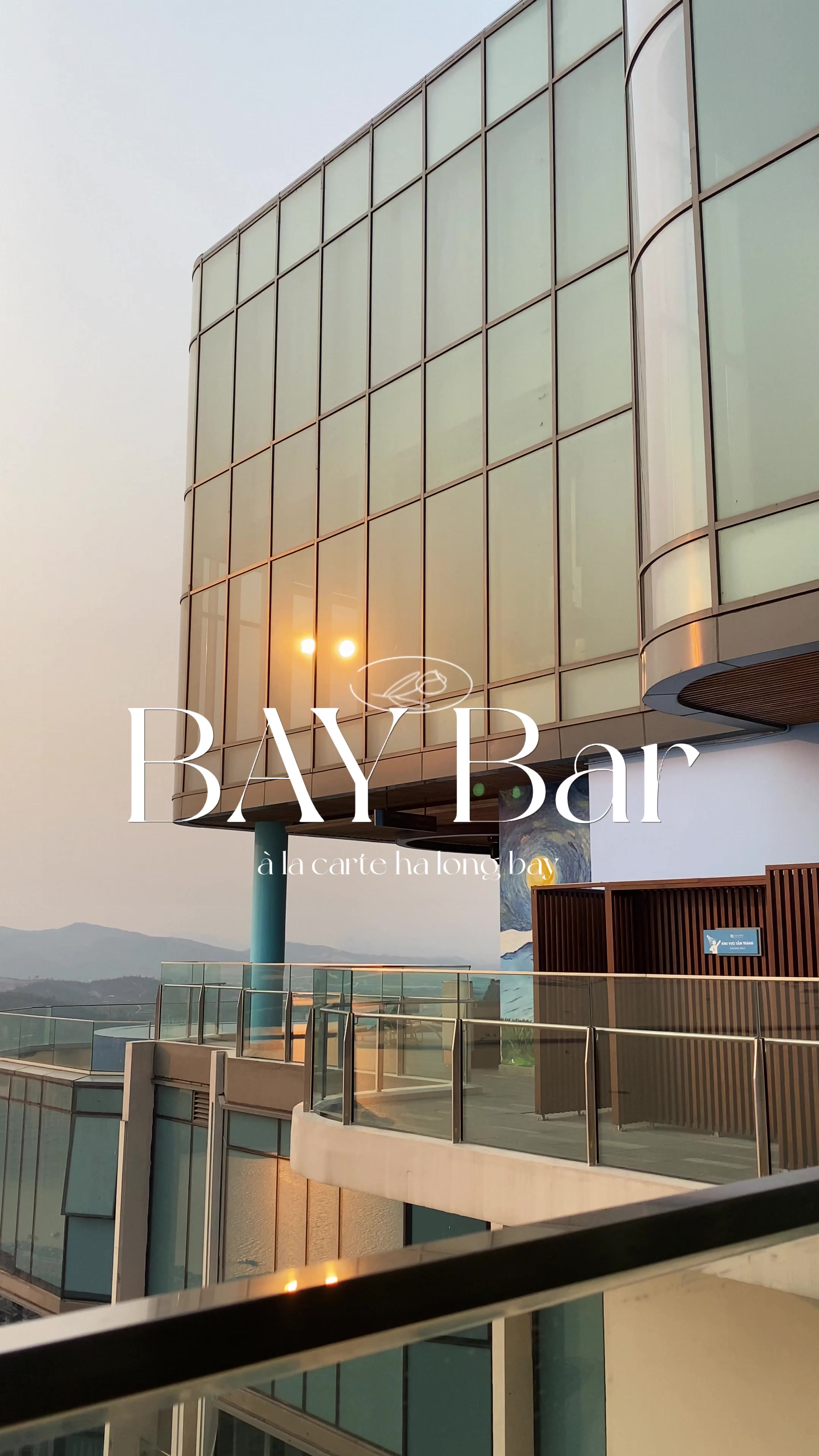 BAY Bar hết sức điện ảnh! Qu&aacute;n bar tr&ecirc;n tầng 40. #sunset #bar #alacarte #drink #halong 