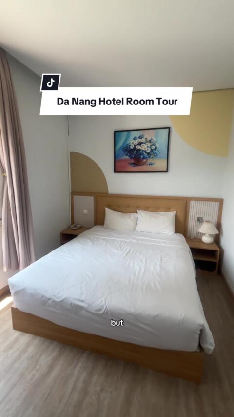 📍Palmier Hotel, Da Nang. Super affordable and comfortable stay on a backpackers budget!! ☺️ #backpackingasia #traveldiaries #danang #vietnam 