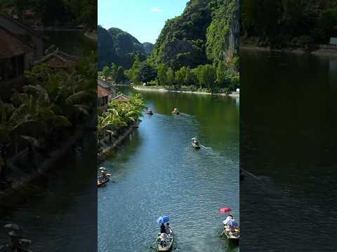 Halong Bay on Land 🛶 Ninh Binh, Vietnam🇻🇳 #shorts #travel #adventure #explore #nature