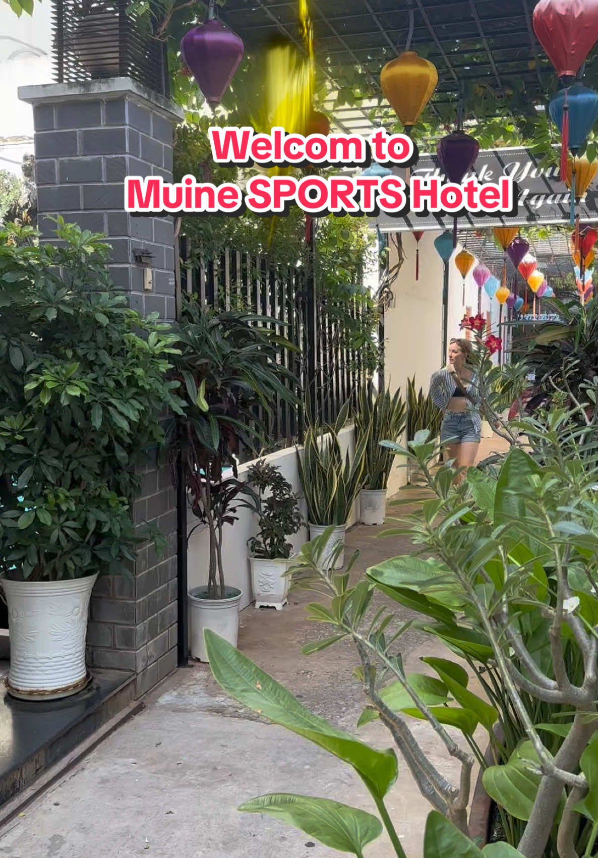 Welcome to Muine SPORTS Hotel ! Kh&aacute;ch sạn gần biển ( c&aacute;ch biển khoảng 50m ) c&oacute; hồ bơi, s&acirc;n vườn c&acirc;y xanh m&aacute;t mẻ . Ph&ograve;ng đẹp , ấm c&uacute;ng , đầy đủ tiện nghi . Gi&aacute; km đặc biệt , chỉ từ 450k / ph&ograve;ng ( cho 2 người )  #khachsan #resort #homstay #khachsanthethaomuine #muine#muinephanthiet#khachsanganbien #khachsangiare ##dulich #nhachaymoingay #xuhuongtiktok 