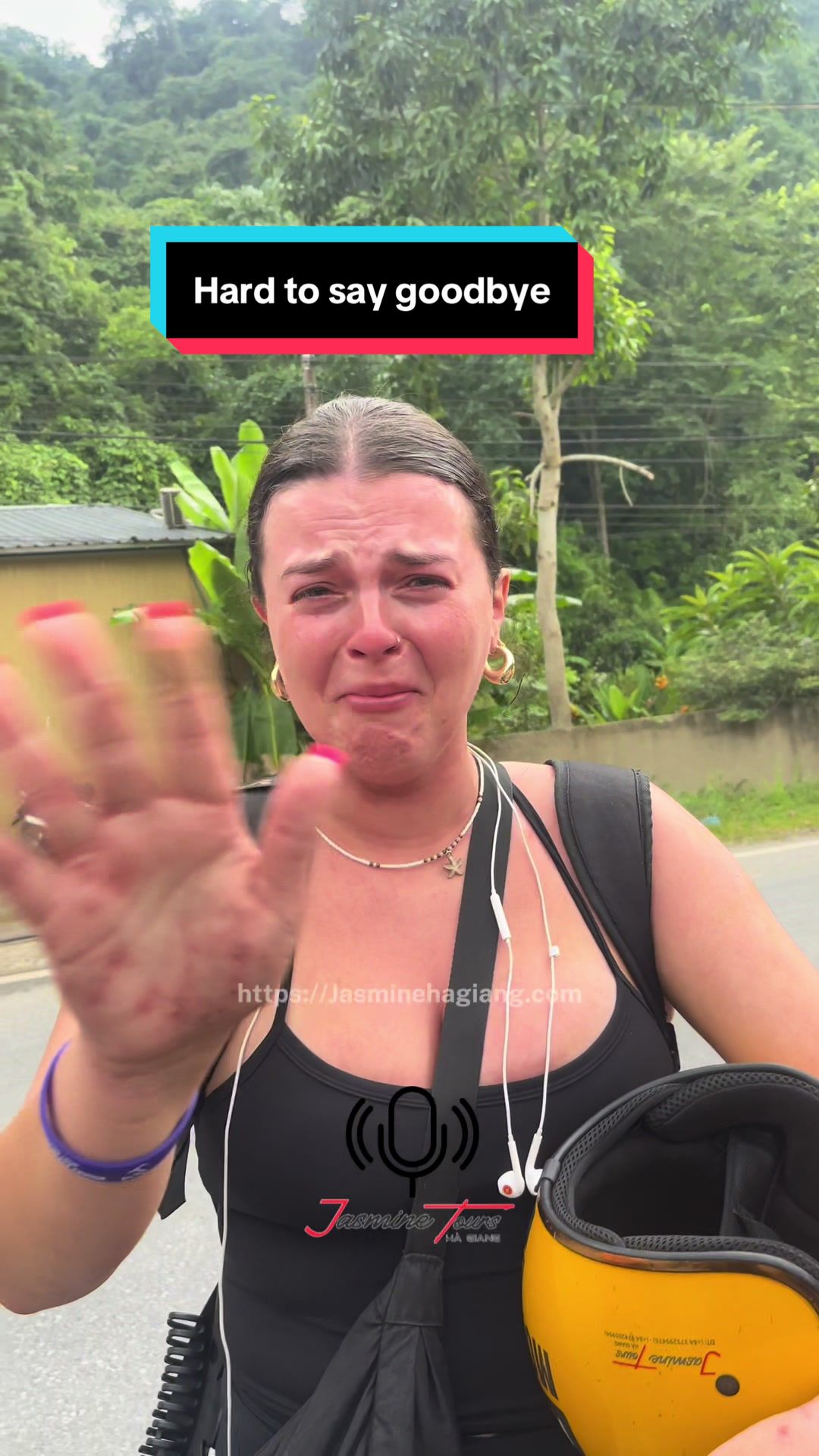tears of happiness after the loop ends ❤️ #hagiangloop #travel #jasminespider #vietnam #jasminetour #fyp #vietnamiscalling #videoviral #xuhuong2025 #lenxuhuong #memories #seeyouagain #bestgroup #neverforget 
