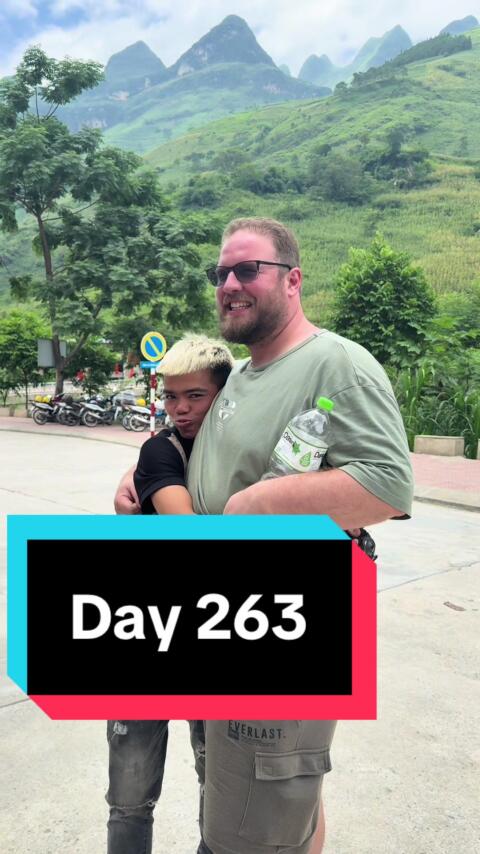 Day 2 of our Ha Giang Loop tour! #vietnam #hagiang #travel #plussize #bucketlisttravel  Miss you @Tuấn sang 23 