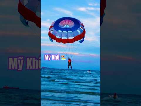 Paragliding over the Mỹ Kh&ecirc; Beach Đ&agrave; Nẵng #beach #travel #views #shortvideo #shorts #short #trending
