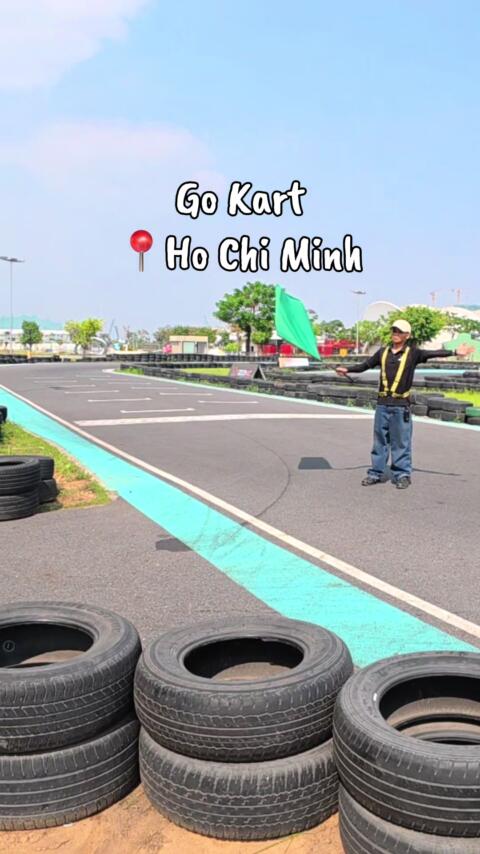 A must try activity in #hochiminh #vietnam #gokart @d.patrick.tamayo  