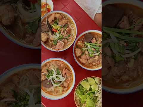 B&uacute;n b&ograve; Huế l&ograve; củi, di sản Cố Đ&ocirc; #foodvietnam #amthucmientrung #amthucvietnam #foodreview #shorts
