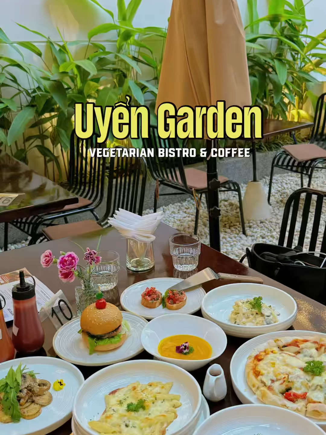 Bật m&iacute; một qu&aacute;n chay với vibe Ch&acirc;u &Acirc;u cực sang, ĐẶC BIỆT c&ograve;n c&oacute; 𝐁𝐮𝐟𝐟𝐞𝐭 𝐩𝐢𝐳𝐳𝐚 𝟏𝐤 cho người thứ 2 nữa đ&oacute;!! Qu&aacute;n ở số 10, ng&otilde; 285 Trần Kh&aacute;t Ch&acirc;n --> Note lại ngay để l&ecirc;n lịch đi th&ocirc;i n&agrave;o!!!  #HiddenChay #vegan #hanoicoffee #xuhuong #Uyengarden #hoahaubuixuanhanh #coffee #brunch