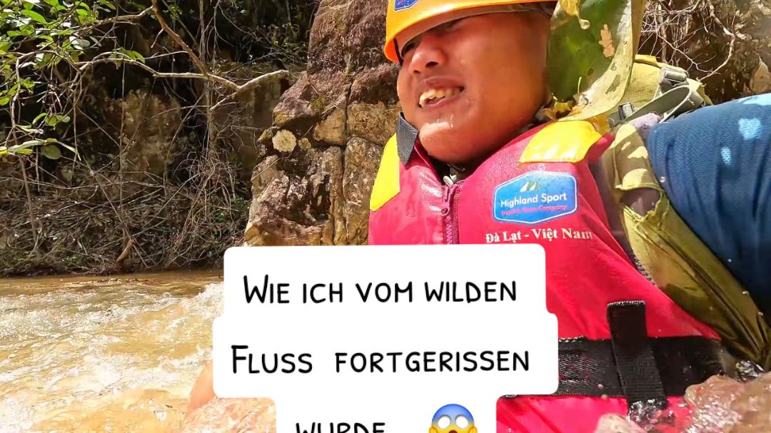 Canyoning Datanla Waterfall  📍Da Lat, Vietnam  Ich bin tats&auml;chlich nur mit blauen Flecken davon gekommen, mein Held musste daf&uuml;r aber bluten 😢. Es wird noch ein Video mit allen Details dazu geben  😘 #explore #mustvisit #travellife #travel #traveltips #traveltiktok #backpacking #fyp #solotravel #vietnam #vietnamtrip #vietnamtravel #vietnamtour #whattodoindalat #thingstododalat #dalat #dalatvietnam #dalatvietnam🇻🇳  #canyoning #canyoneering #waterfall #waterfalls #wasserfall #schluchtenwanderung #accident #unfall #held #helden #heldentat #hero #heros #heroesonlineworld 