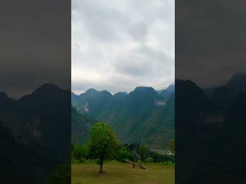 Buổi s&aacute;ng y&ecirc;n b&igrave;nh tại H'M&ocirc;ng Village H&agrave; Giang - M&acirc;y trời đẹp tựa tranh! ⛰️☁️ #HaGiang #HMongVillage